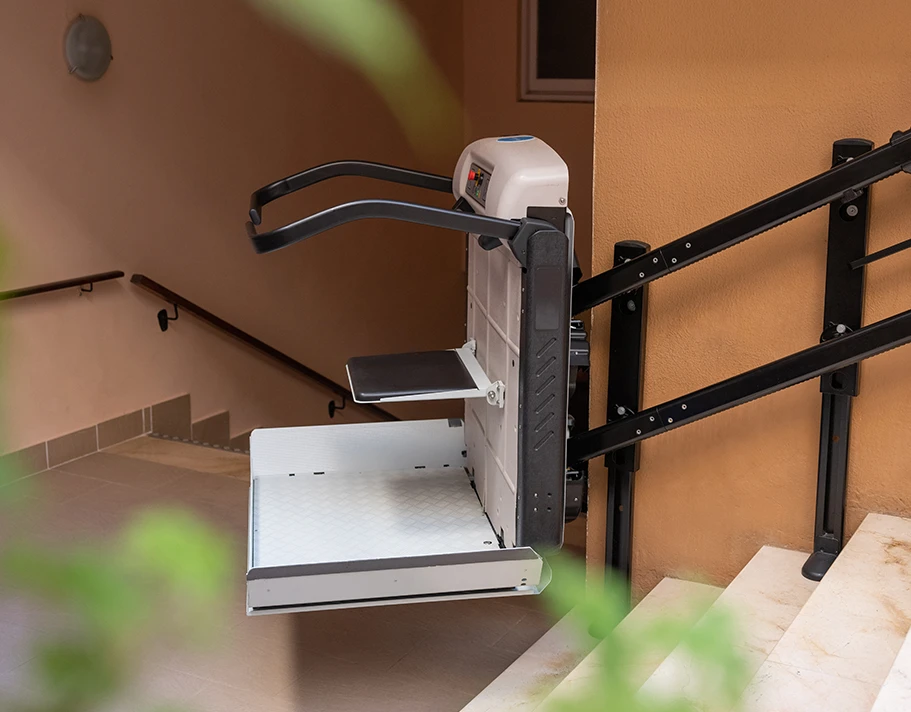 plataforma-salvaescaleras-curva